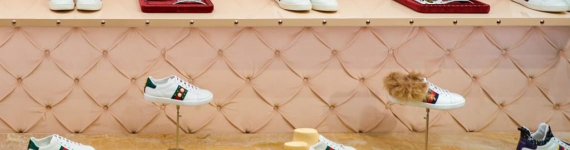 Colecții Iconice de Încălțăminte Gucci: De la Tradiție la Inovație