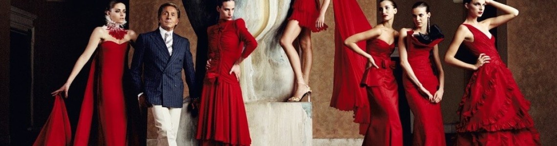 Roșul Valentino: O culoare iconică în lumea modei