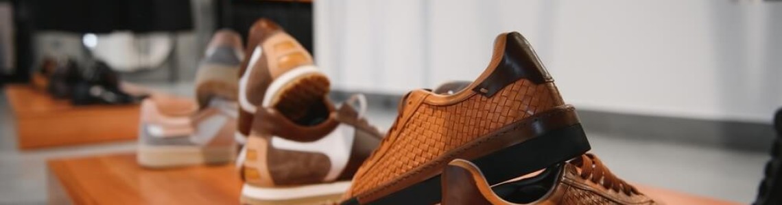 Tendințe în materie de adidași de lux pentru sezonul curent Tendințe în materie de adidași de lux pentru sezonul curent