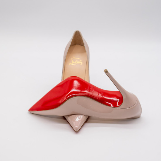 CHRISTIAN LOUBOUTIN PANTOFI KATE - PIELE LĂCUITĂ NUDE