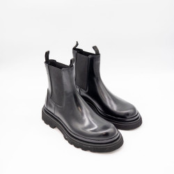 FABI LEATHER CHELSEA BOOTS IN CORDOVAN NERO