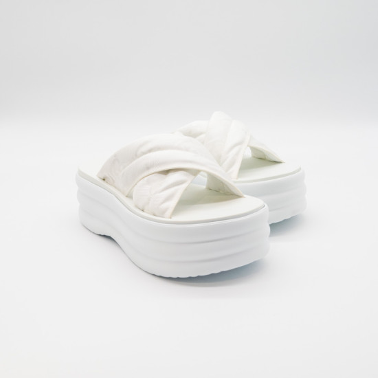 GUCCI GG PLATFORM SLIDE WHITE – SLAPI DAMĂ