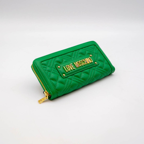 PORTOFEL DAMĂ LOVE MOSCHINO VERDE MATLASAT CU FERMOAR – GREEN QUILTED ZIP WALLET
