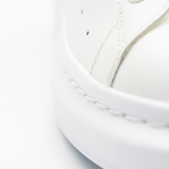 ALEXANDER MCQUEEN SNEAKERS DAMĂ - ALB CU NEGRU