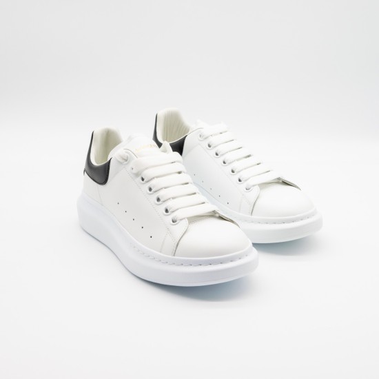 ALEXANDER MCQUEEN SNEAKERS DAMĂ - ALB CU NEGRU