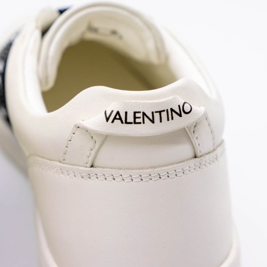 VALENTINO SLIP-ON SNEAKER IN WHITE LEATHER AND BLACK ELASTIC BAND